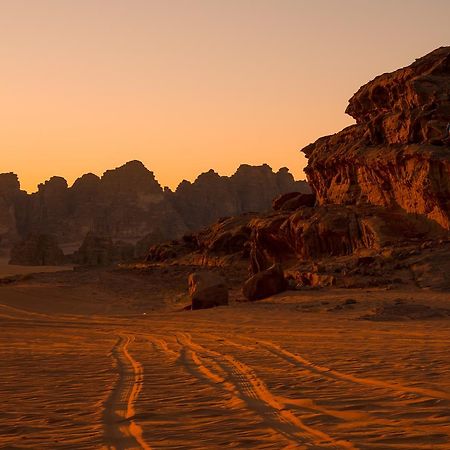 Wadi Rum Green Desert Ngoại thất bức ảnh